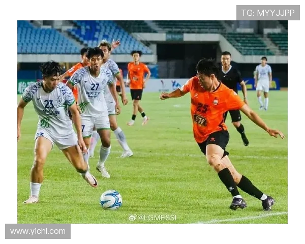 头名加冕！厦门壹零贰陆冲乙，足球城迎 18 年职业回归